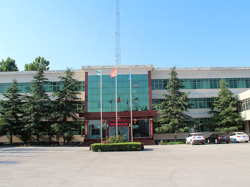 公司響應(yīng)國(guó)家環(huán)保要求，對(duì)企業(yè)進(jìn)行土壤檢測(cè)，各項(xiàng)檢測(cè)結(jié)果均達(dá)標(biāo)